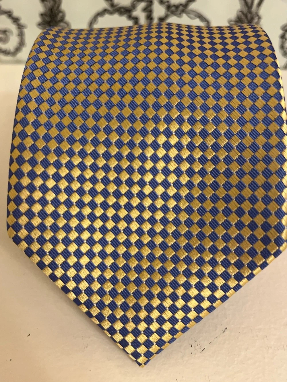 Michael Kors Men's Silk Tie Gold Blue Checkered 100% Silk